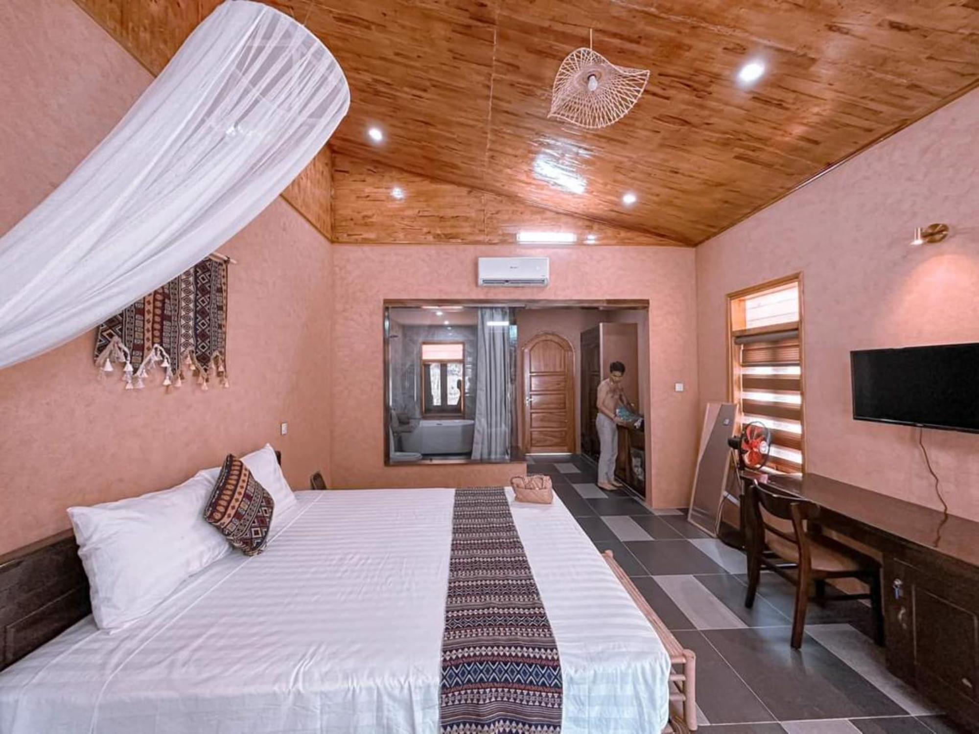 Sky Bay Lodge Ha Giang Eksteriør bilde
