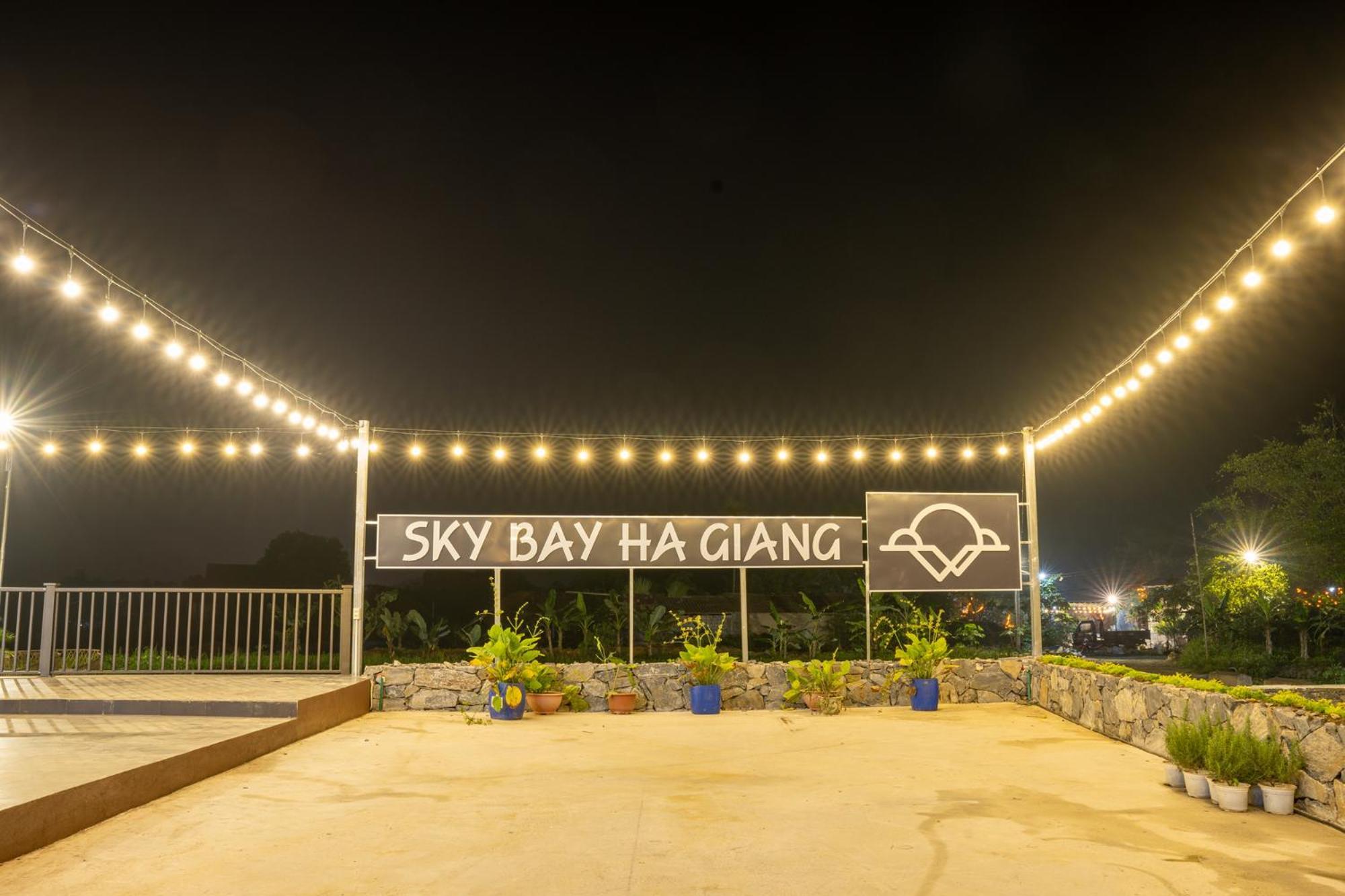 Sky Bay Lodge Ha Giang Eksteriør bilde