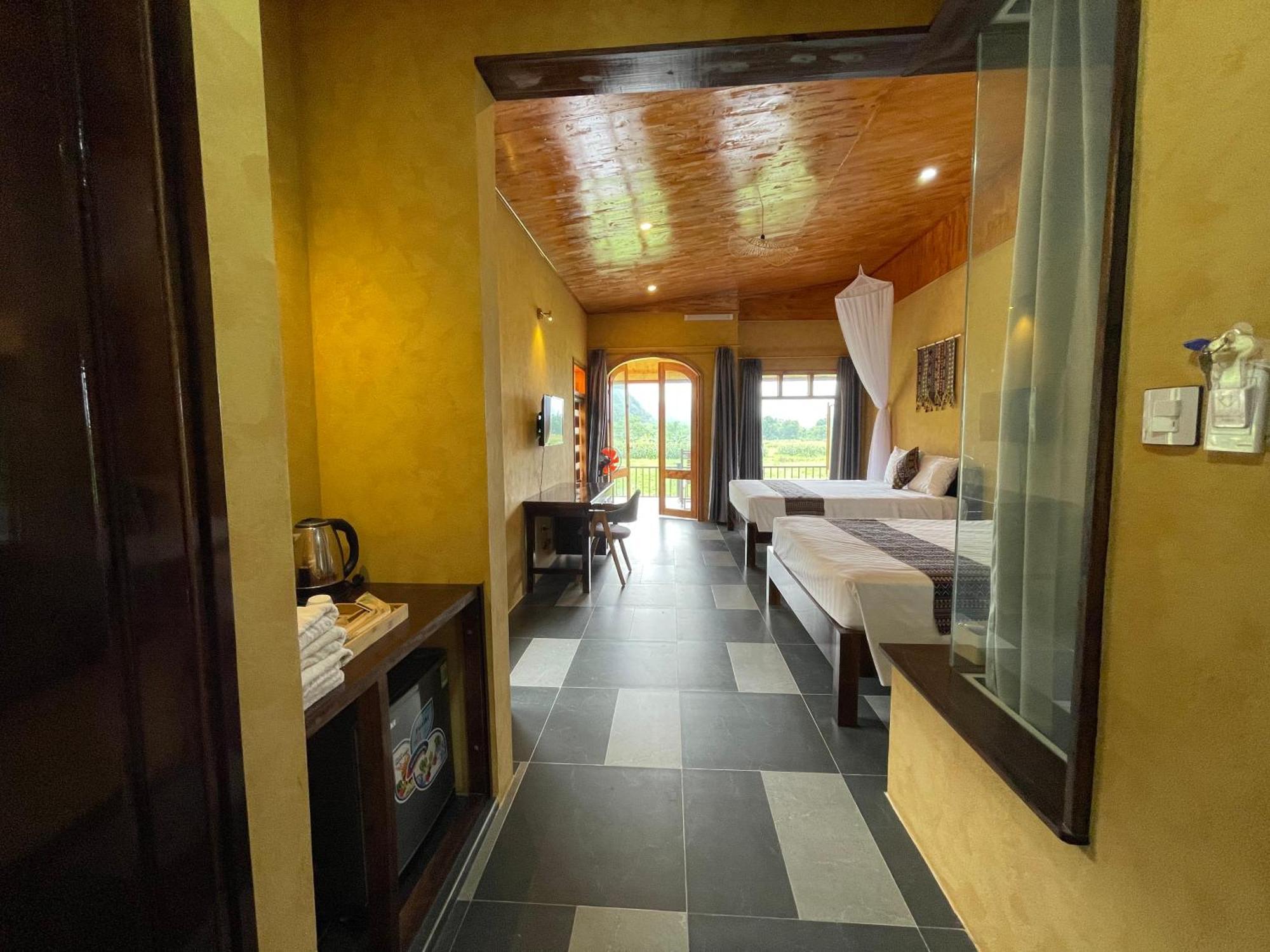 Sky Bay Lodge Ha Giang Eksteriør bilde