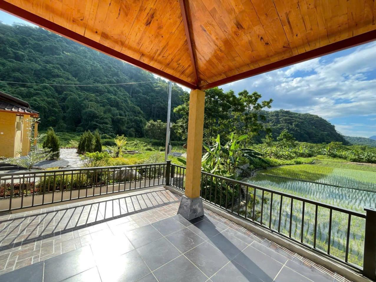 Sky Bay Lodge Ha Giang Eksteriør bilde